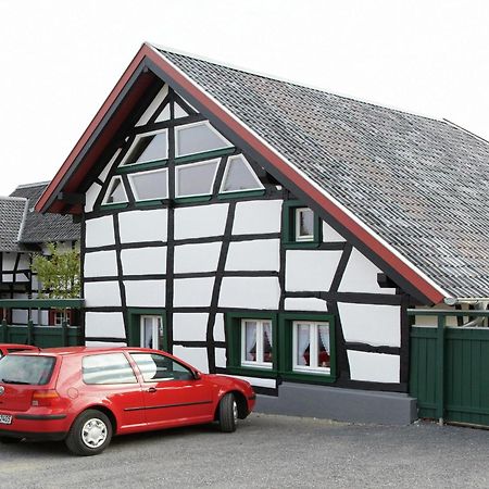 Nostalgic Apartment In The Eifel Region Schleiden Exterior foto